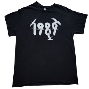 Taylor Swift 1989 Taylor's Version Tshirt Sz M